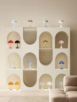 Lámpara de mesa LED regulable Panthella de diseño Verner Panton, 24 cm, portátil