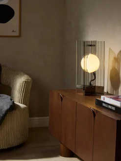 Lámpara de mesa Mills