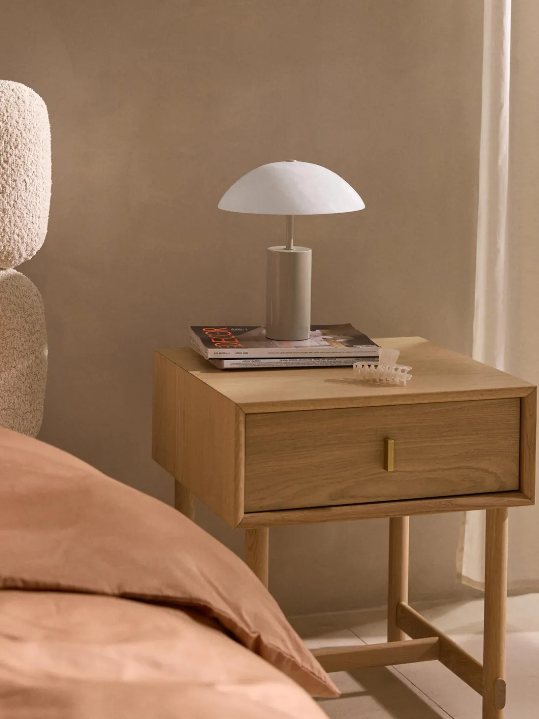 Lámpara de mesa pequeña de alabastro Essi