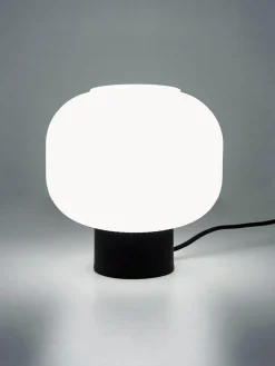 Lámpara de mesa pequeña de vidrio opalino Charles