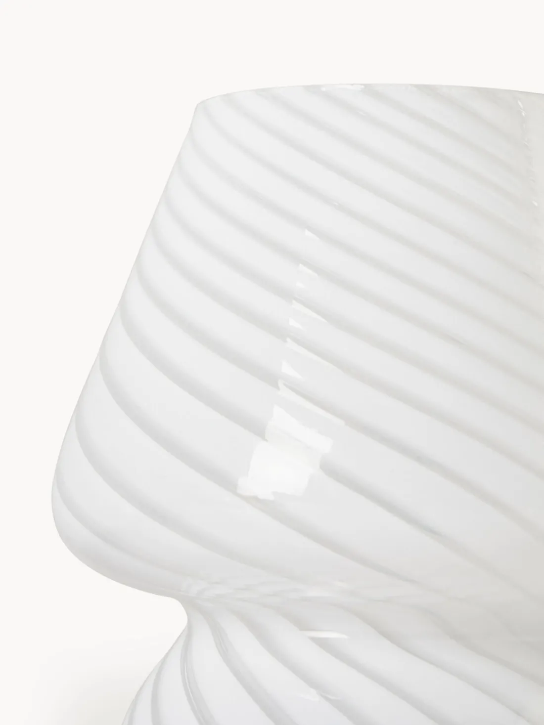 Lámpara de mesa pequeña de vidrio opalino Lareina