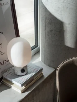 Lámpara de mesa pequeña regulable JWDA, 32 cm