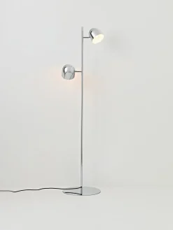 Lámpara de pie de metal Almo