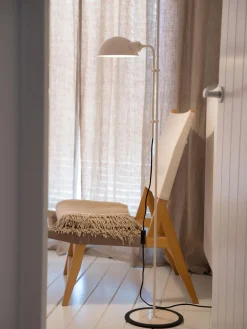 Lámpara de pie pequeña con pantalla ajustable Funiculí