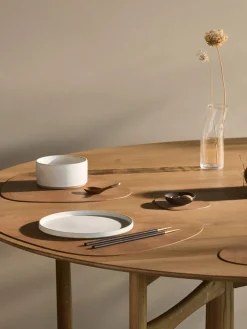 Manteles individuales asimétricos de cuero Curve, 4 uds.