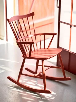 Mecedora de madera J52G