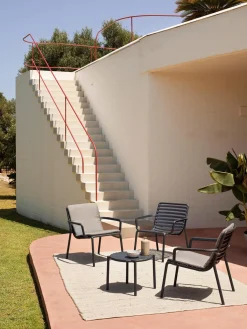 Mesa auxiliar de jardín apilable Doga