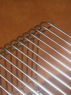 Mesa auxiliar de metal Curva