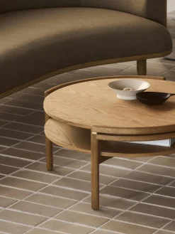 Mesa de centro artesanal de madera de roble RF1905