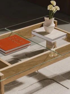 Mesa de centro de madera de roble Naiko