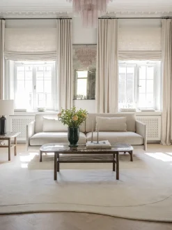 Mesa de centro ovalada de mármol y madera de roble Hammond