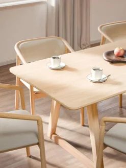 Mesa de comedor de madera de roble Nik, tamaños diferentes