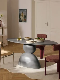 Mesa de comedor ovalada Sahra, tamaños diferentes