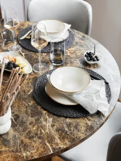 Mesa de comedor redonda Amble con tablero en look mármol, Ø 110 cm