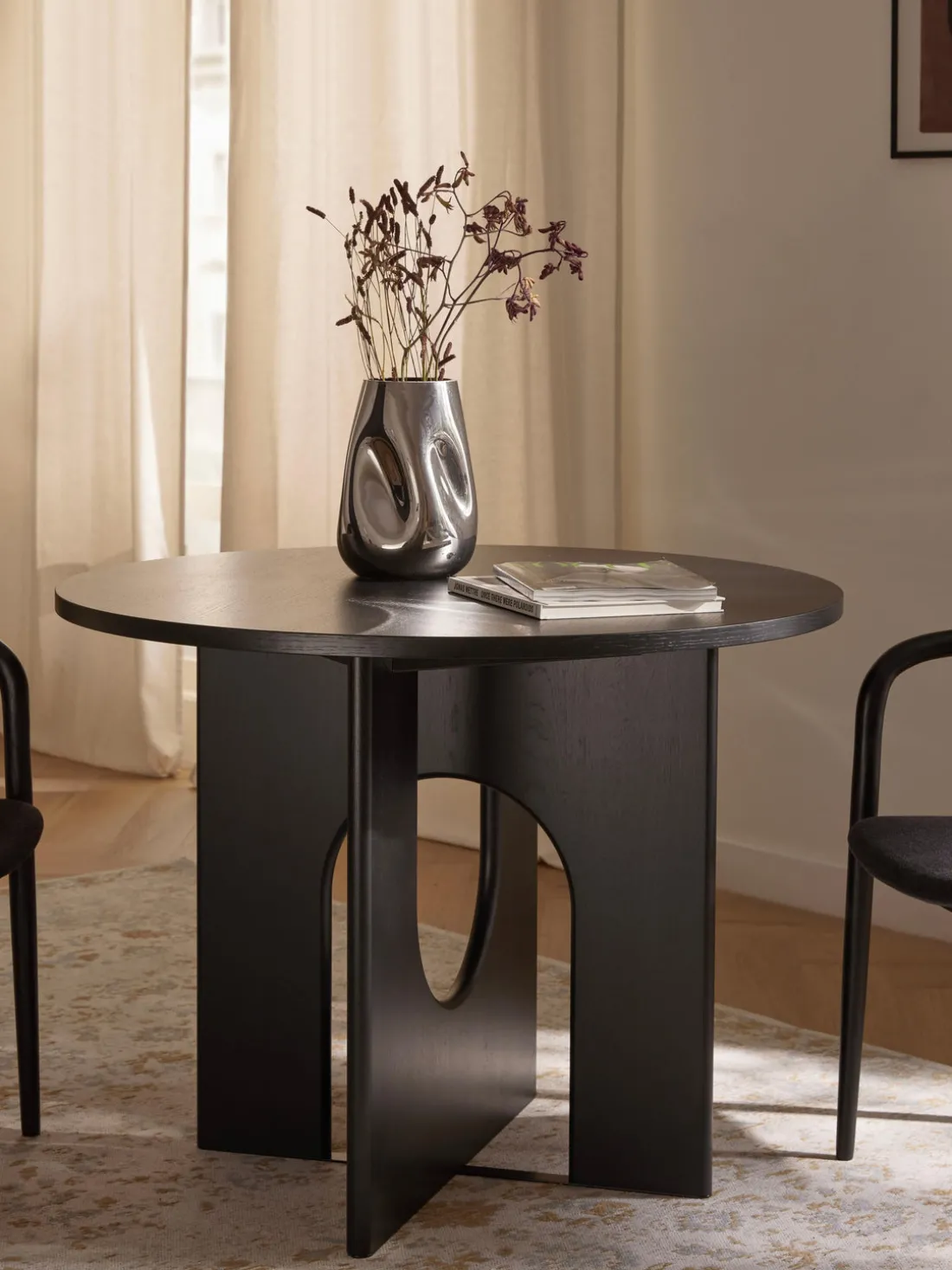 Mesa de comedor redonda Apollo, tamaños diferentes