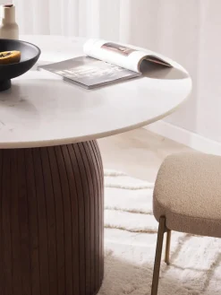 Mesa de comedor redonda con tablero de mármol Nelly, tamaños diferentes