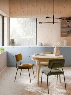 Mesa de comedor redonda con espacio de almacenamiento Calary, tamaños diferentes