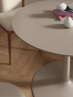 Mesa de comedor redonda Menorca, tamaños diferentes