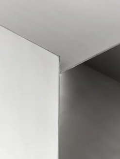 Mesita de noche de metal Aiden