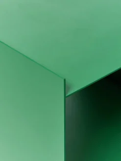 Mesita de noche de metal Aiden