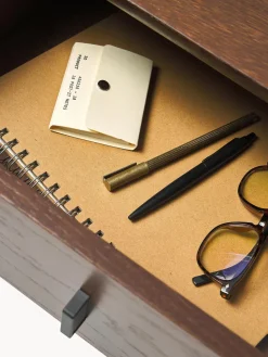 Mesita de noche de roble con cajón Diana