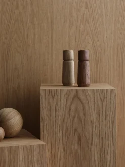 Molinillo de sal y pimienta de madera de roble Ro