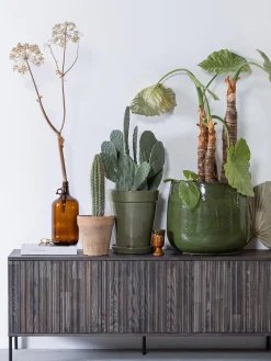 Mueble TV de madera de fresno Avourio, 3 puertas