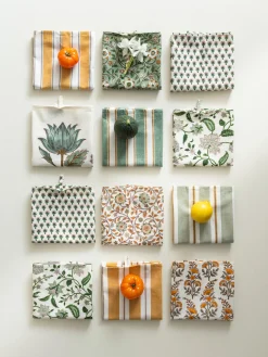 Paño de cocina artesanal con estampado floral Lulu