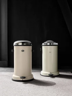 Papelera con pedal Vipp15