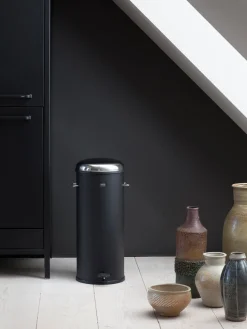 Papelera con pedal Vipp17