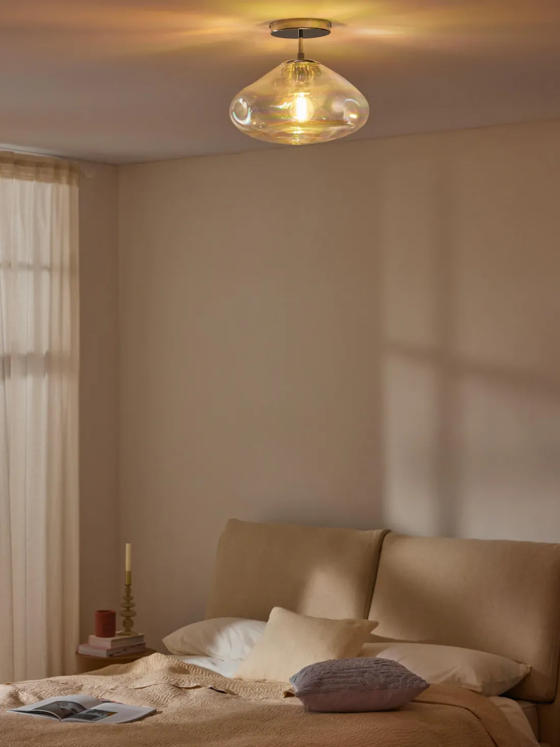 Plafón de vidrio iridiscente Amora