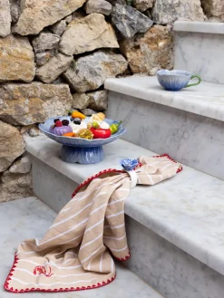 Plato de tarta pintado a mano Amapola