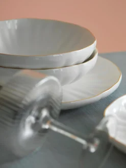 Platos hondos de porcelana con relieves Sali, 2 uds.