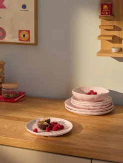 Platos hondos de porcelana con relieves Sali, 4 uds.