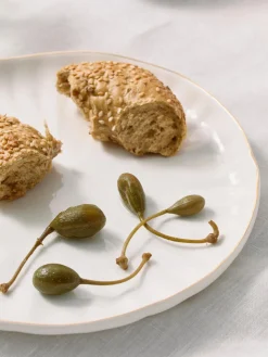 Platos llanos de porcelana con relieves Sali, 2 uds.