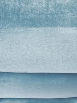 Puf de terciopelo Merle