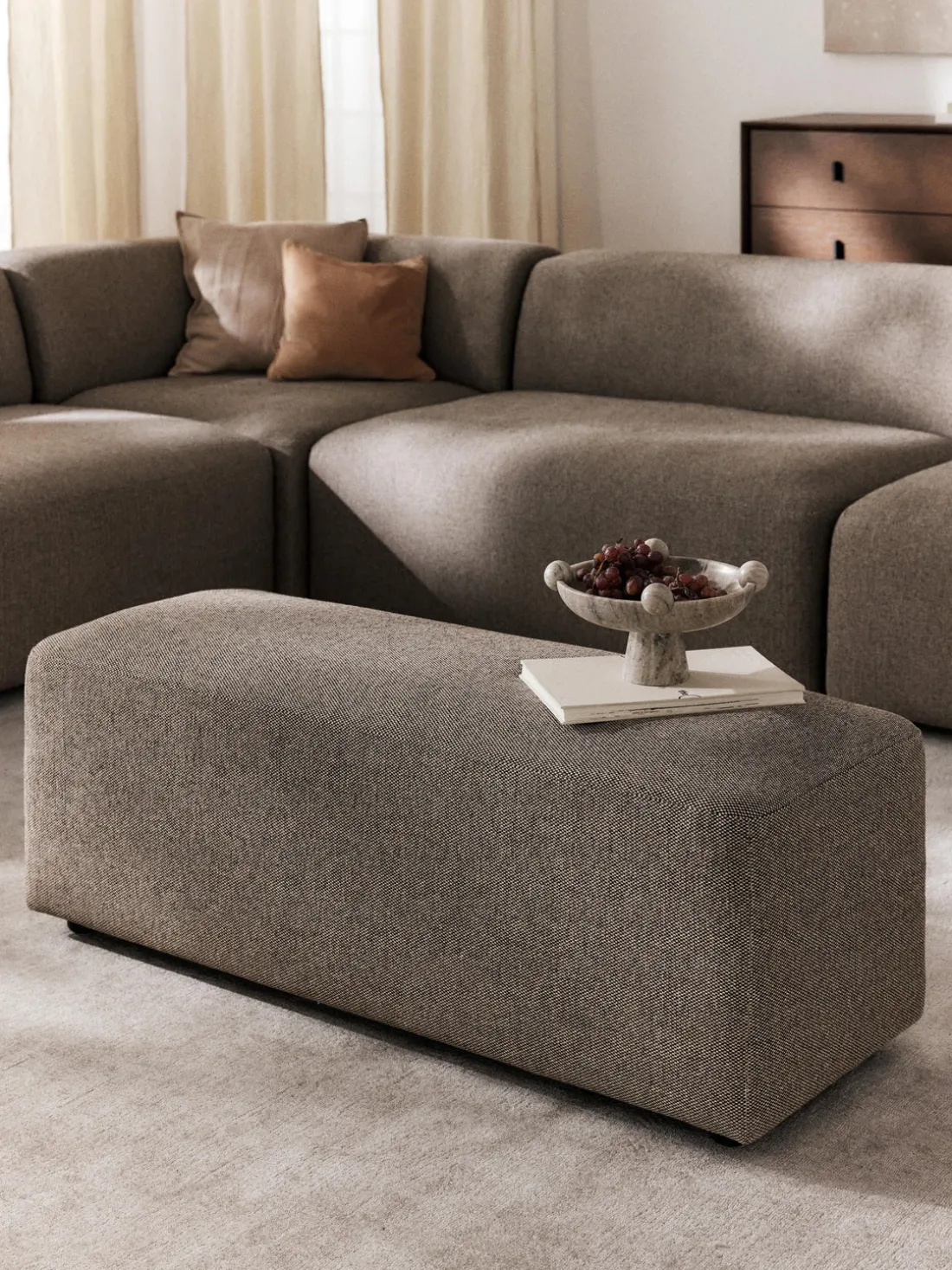 Puf reposapiés grande Melva, 116 x 42 cm