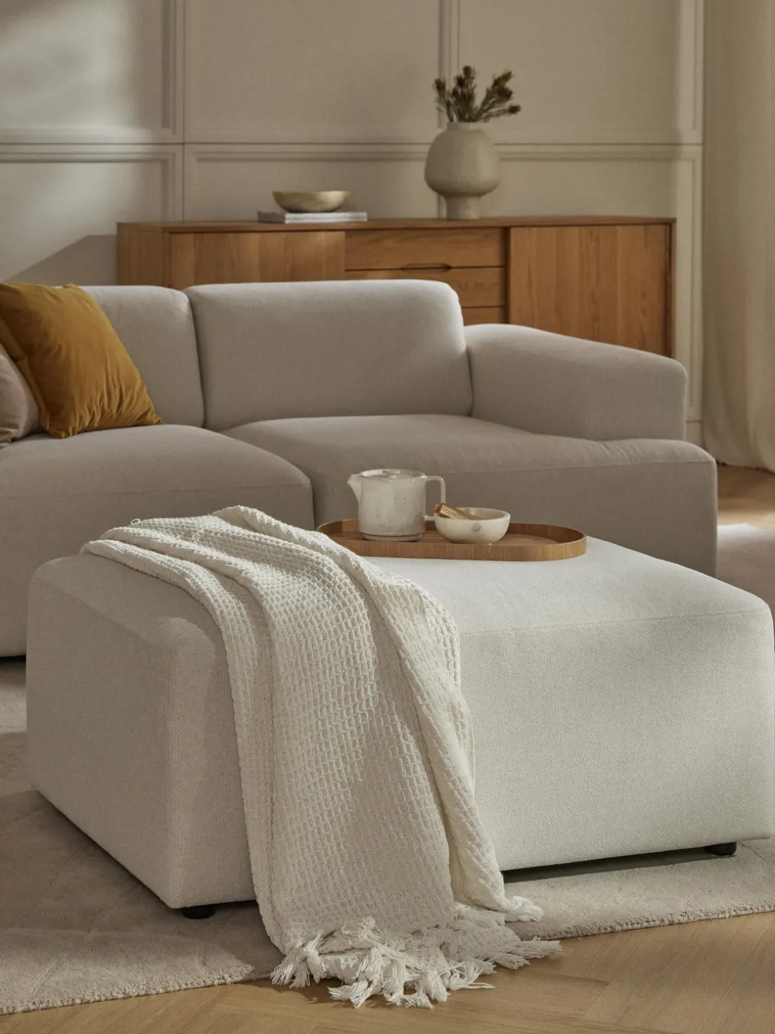 Puf reposapiés Melva, 99 x 72 cm