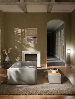 Reposapiés puf de pana con espacio de almacenamiento Lennon