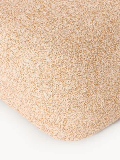 Reposapiés puf en tejido bouclé Wolke