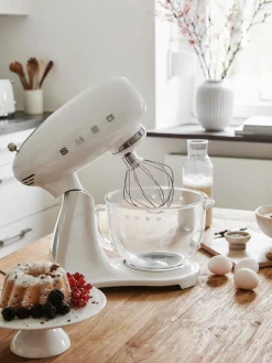 Robot amasador 50's Style