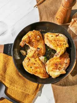 Sartén de hierro fundido con mango de madera Wood