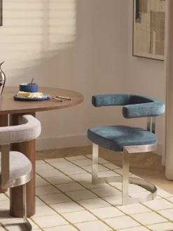 Silla cantilever tapizada Gianni