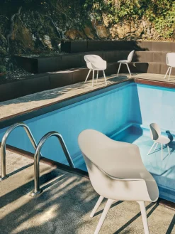 Silla con reposabrazos para exterior Beetle