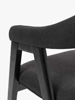 Silla con reposabrazos tapizada Nik