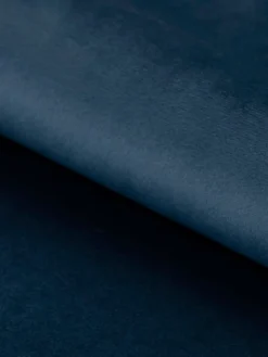 Silla con repozabrazos de terciopelo Lola