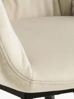 Silla con repozabrazos de terciopelo Lola