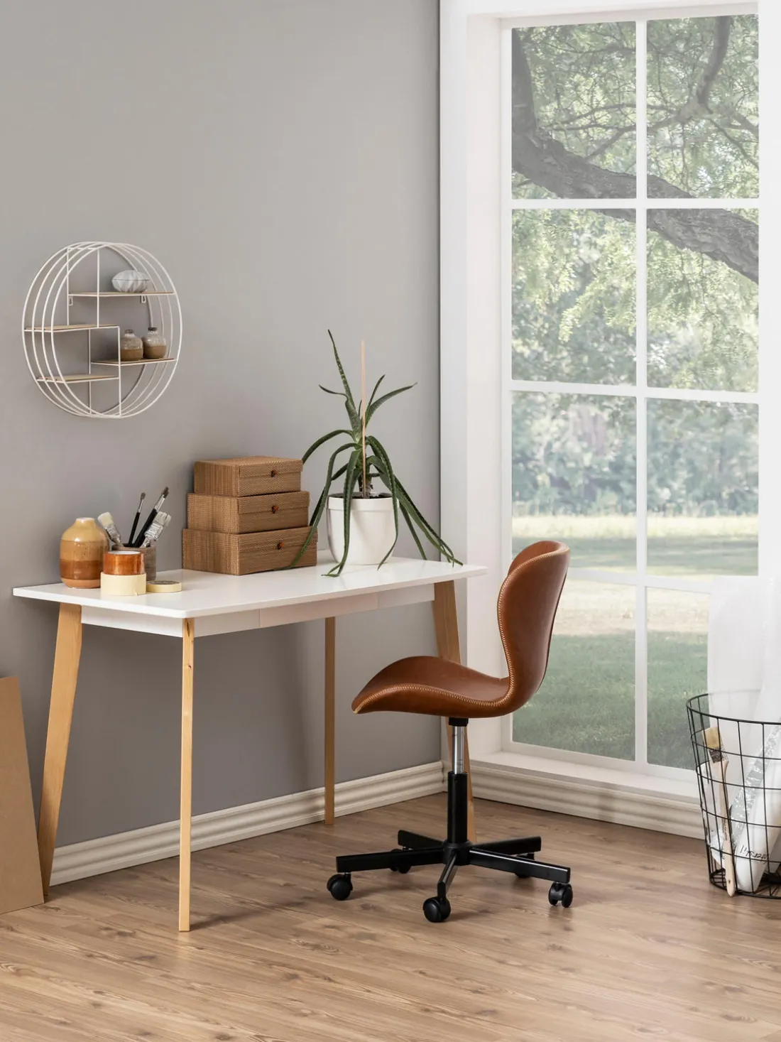 Silla de escritorio de cuero sintético Batilda, altura regulable