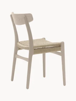 Silla de madera con asiento tejido a mano CH23