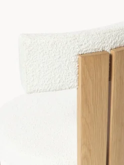 Silla de madera con tapizado bouclé Katya